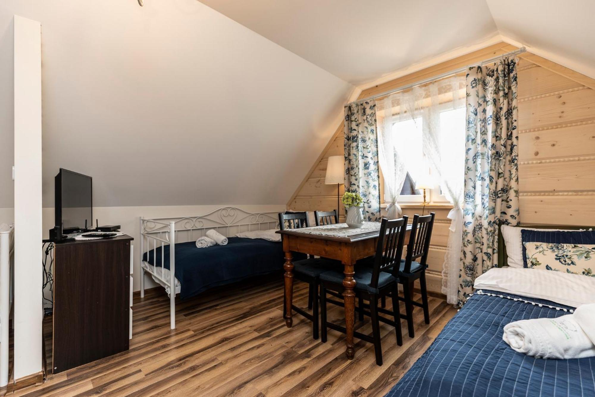 Apartamenty Zielona Owieczka Niedzica Zamek Exteriör bild