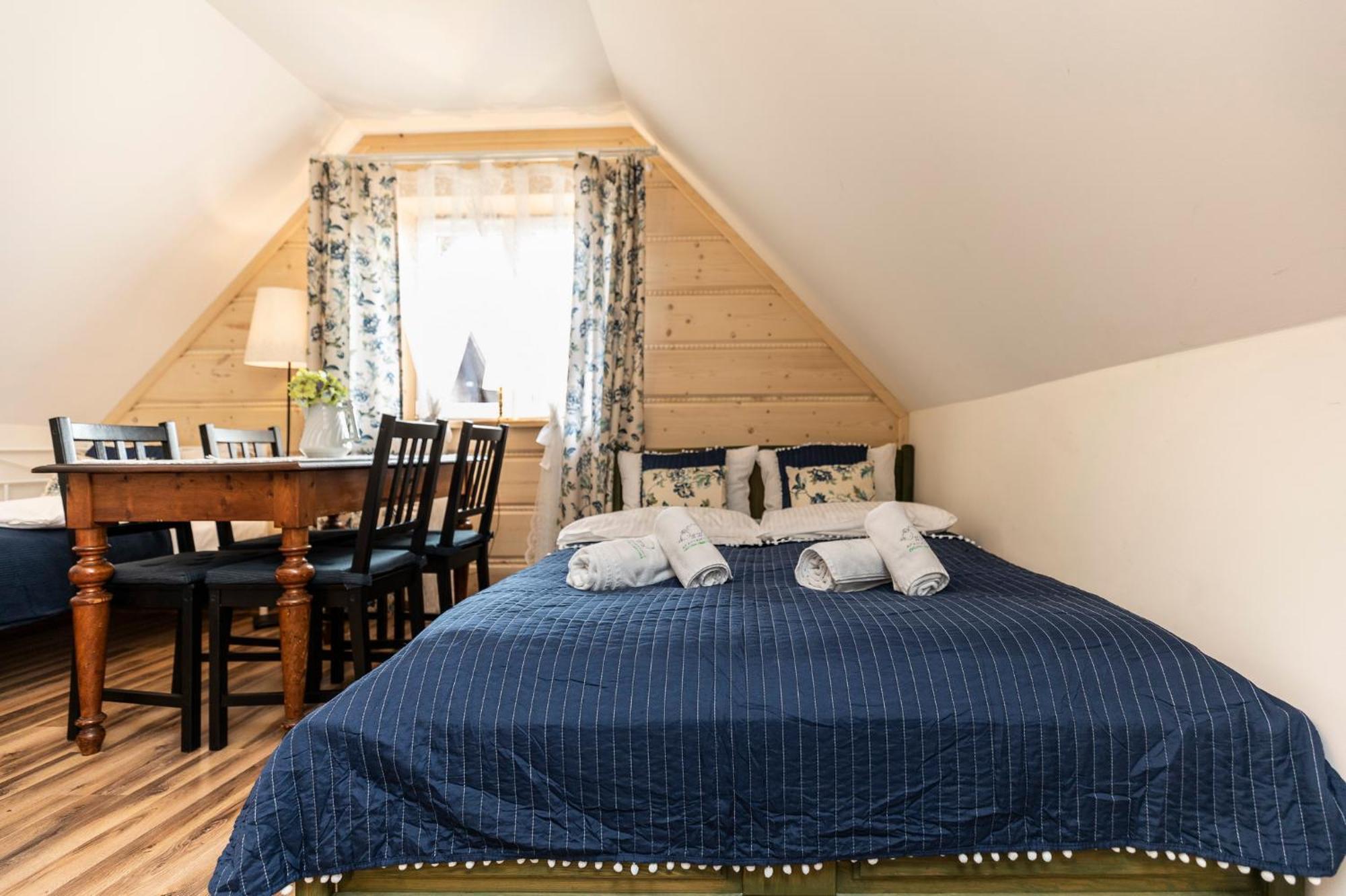 Apartamenty Zielona Owieczka Niedzica Zamek Rum bild